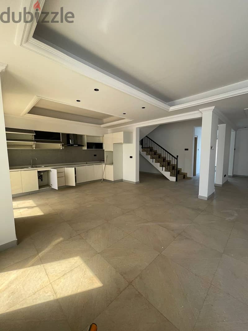 "SR-SM-590** Spacious Villa for Rent in Almawaleh South 7