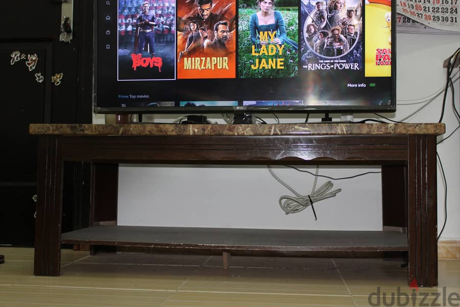 TV STAND/ TEA TABLE FOR SALE. LOCATION: SOHAR. OMR 11 0