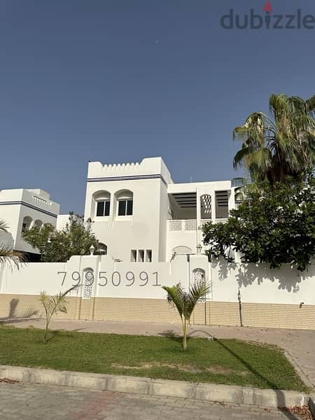 Beautiful Sea-View 5 BR Villa Available for Rent in Shatti Al Qurum 0