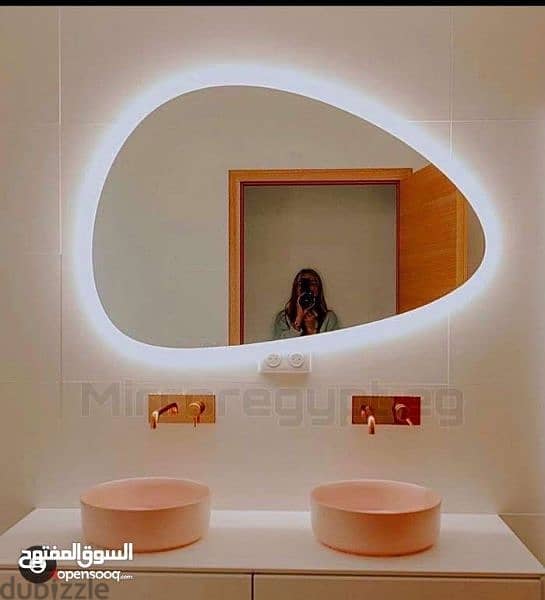 Mirror with stan & LED light 10