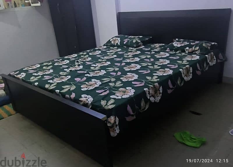 King size Bed with mattress 2