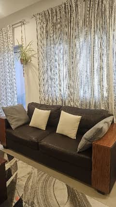 sofa in very good condition