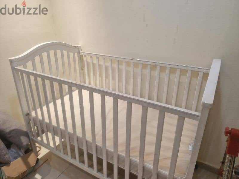 adjustable crib 2