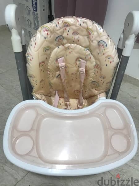 mamas & papas high chair for urgent sell. 1