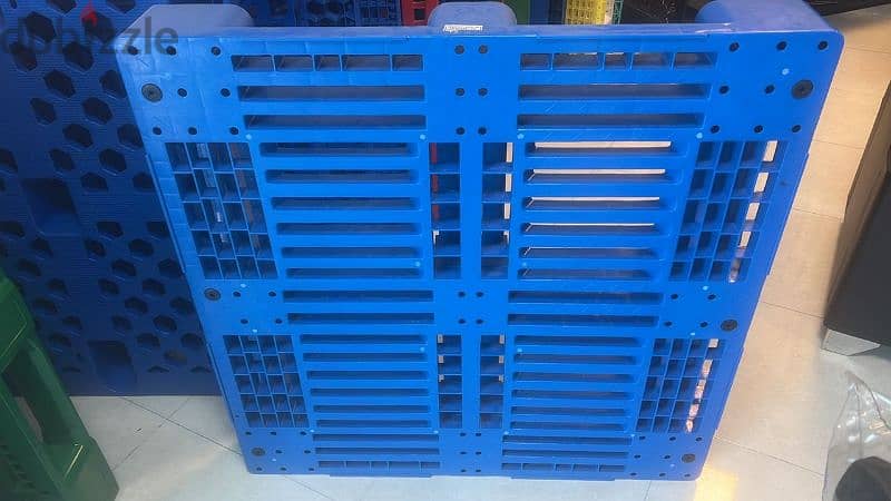 we have all types plastic pallets new and used 1