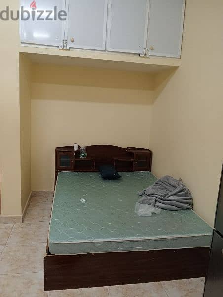 room  attach bathroom kitchen for rent electricity water Wi-Fi includ 4