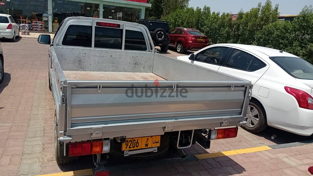 Isuzu Pick up new 2