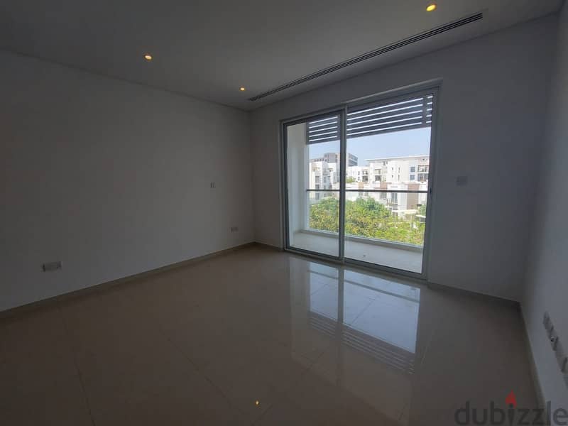 2 BR Luxury Apartment in Al Mouj – Luban 1