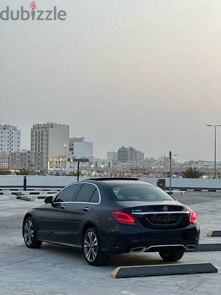 Mercedes-Benz C 300 2019 13