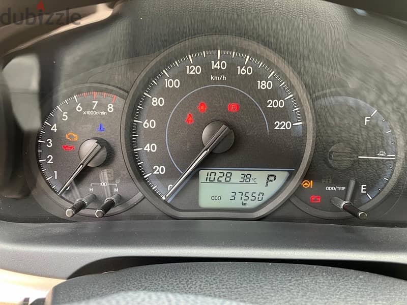 Toyota Yaris 2018 (Just driven 38000 kilometer) 1