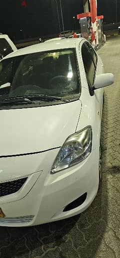 Toyota Yaris 2011 0