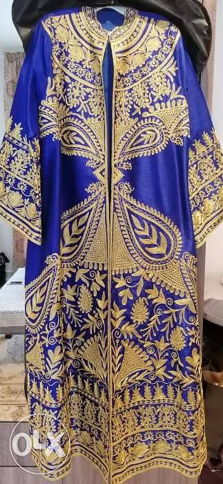 Bahraini kaftan.