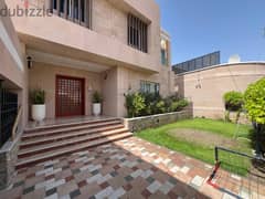 5 Bedroom Mansion for rent in Madinat As Sultan Qaboos