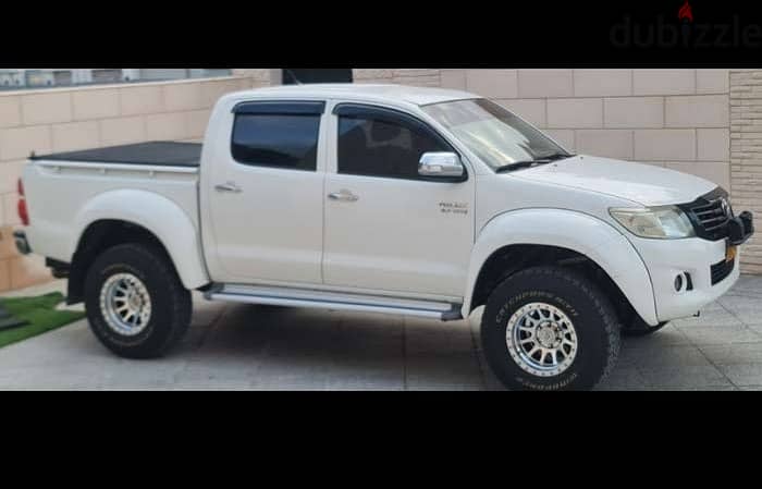 Toyota Hilux 2013 3