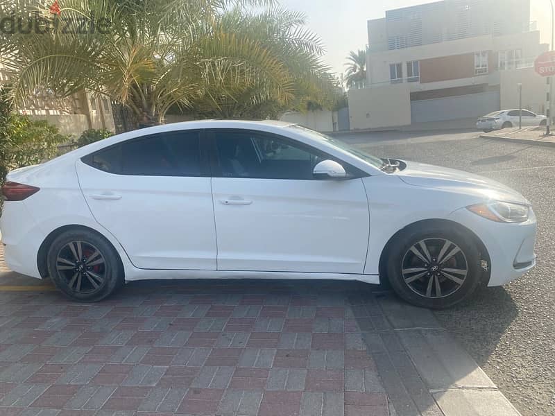 Hyundai Elantra 2018 Full Option 3