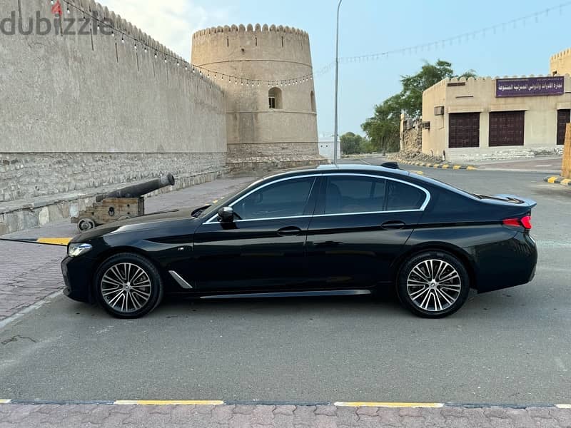 BMW 5-Series 2019 1