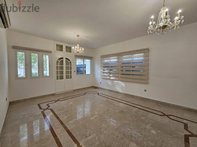 6BR + 2 spacious villa At shati qurum 2