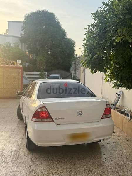 Nissan Sunny 2012 1