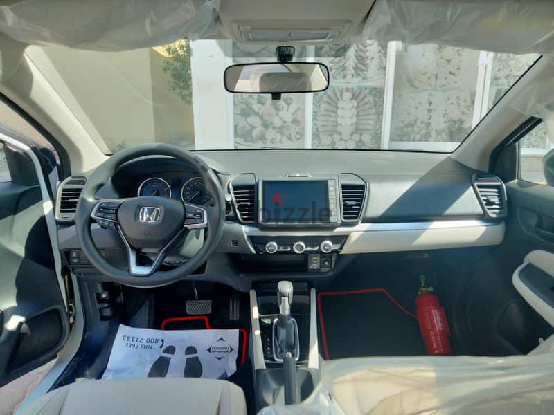 honda city 2023 (  8.1 for monthly rent ) 3