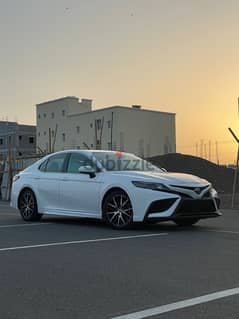 Toyota Camry 2021 0