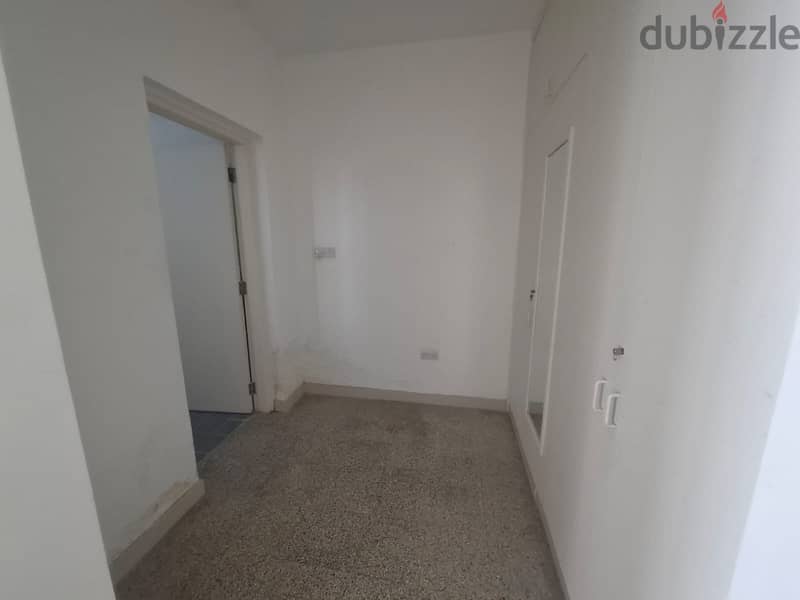 3BHK Spacious Penthouse Apartment for Rent in Al Khuwair - PPA350 11