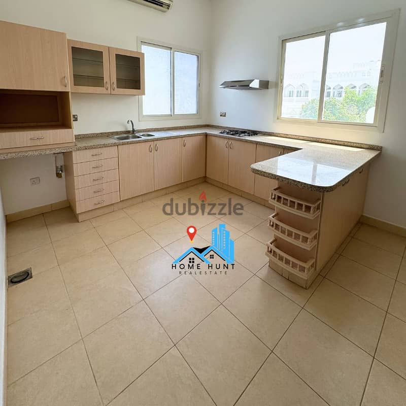 QURM | 5+1 BEDROOM LUXURIOUS BEACH SIDE VILLA FOR RENT 12