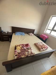 Complet Bed Set King Size with Medicated Mattress