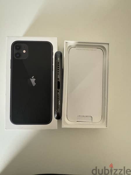 iphone 11 excellent condition 3