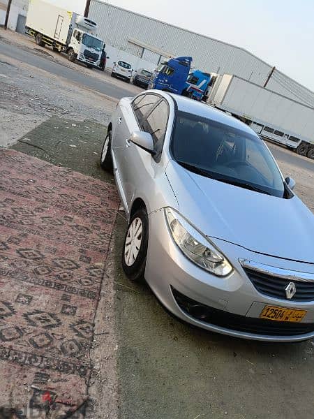 Renault Fluence 2012 3