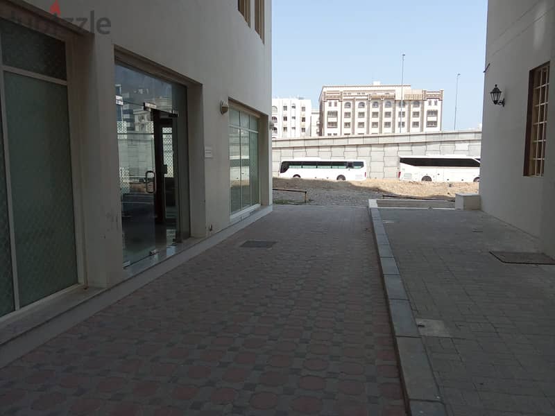 shop100meters open space in al khuwair33 5