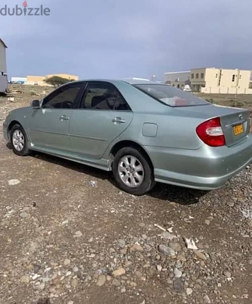 Toyota Camry 2004 1