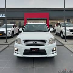 Lexus LX 570 2011