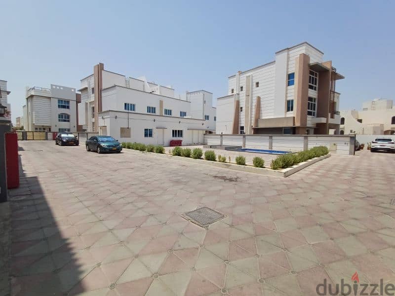 فيلا للأيجار الحيل الشماليه villa for rent alheel north 2