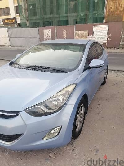 Hyundai Elantra 2012