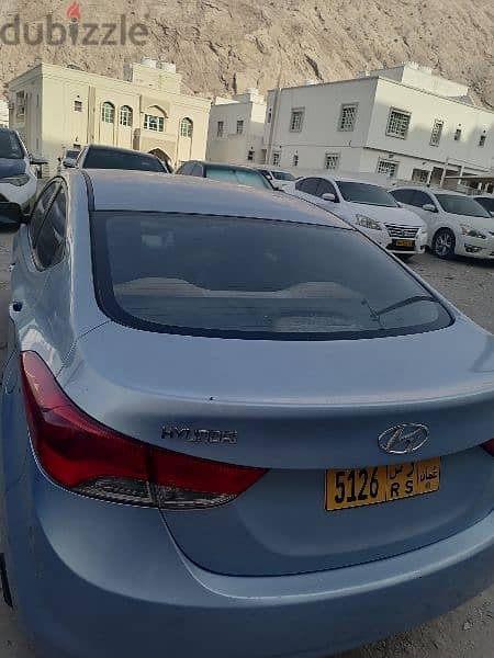 Hyundai Elantra 2012 3