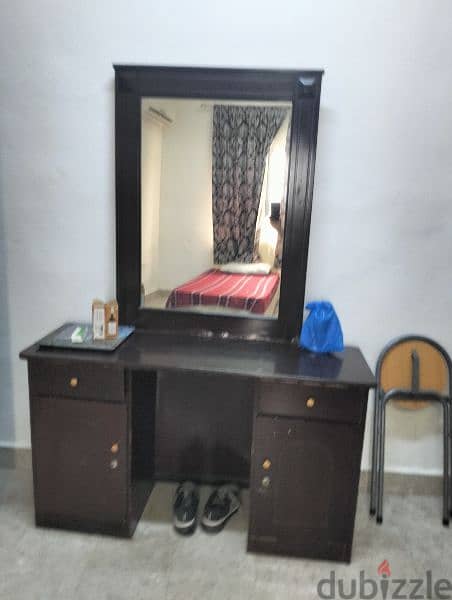 Dressing table for Urgent Sale 3