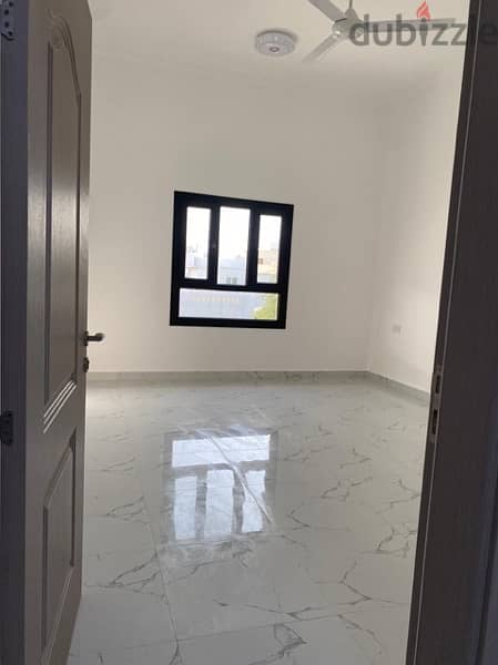 new villa for rent in alHail up floor 230 down 270 9