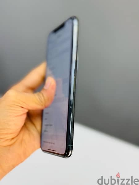 iPhone 11 pro max 256GB offer price battery 91% amazing phone 6