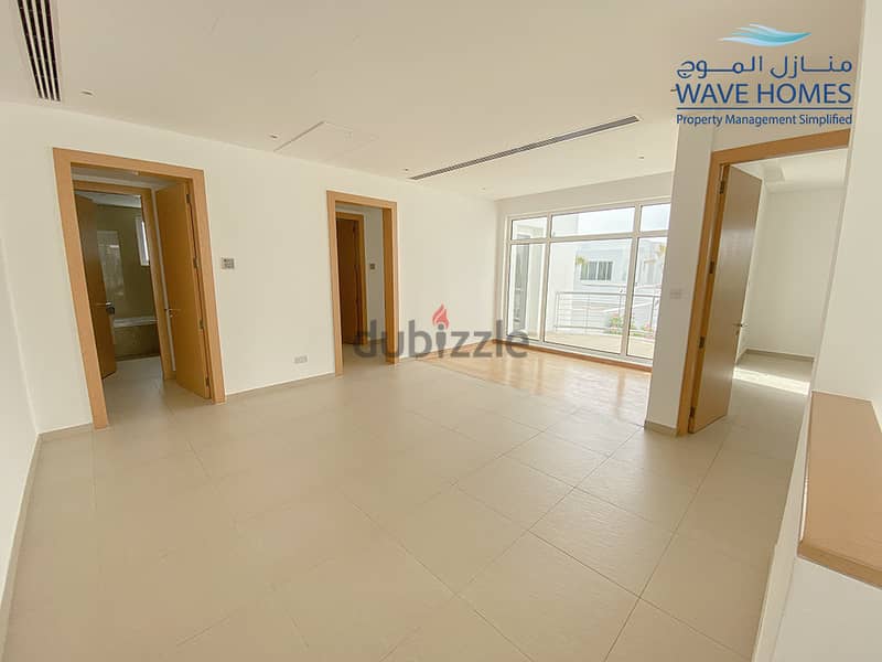 Spacious 5 Bedroom Villa for Sale in Al Mouj 9