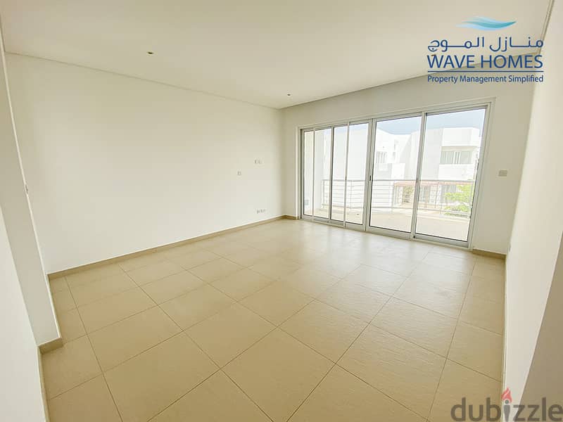 Spacious 5 Bedroom Villa for Sale in Al Mouj 10