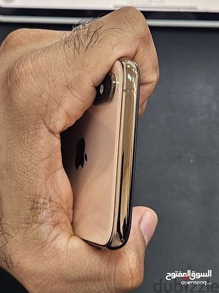 للبيع iPhone XS 256gb 2