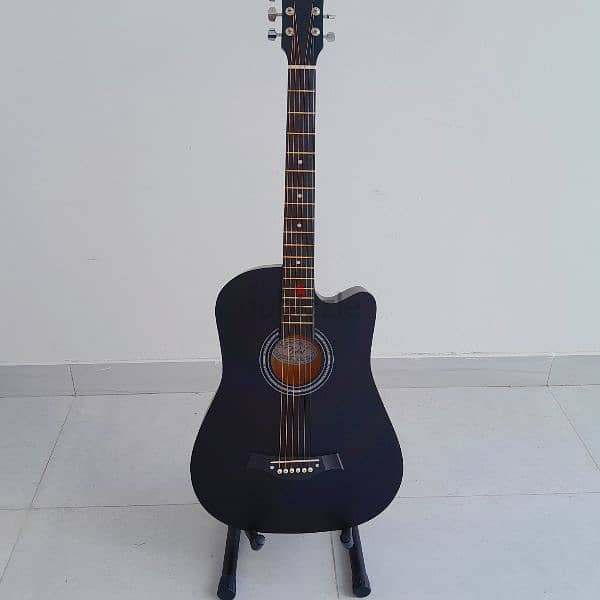 New acoustic guitar! Delivery!جيتار صوتي جديد! التوصيل! 2