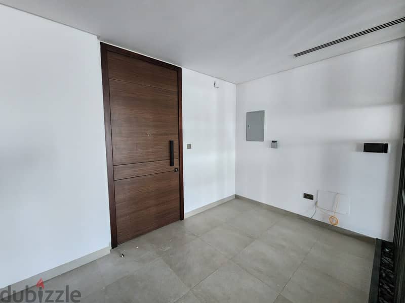 Amazing 1BHK For Sale in Muscat Hills, The Pearl FSA55 1