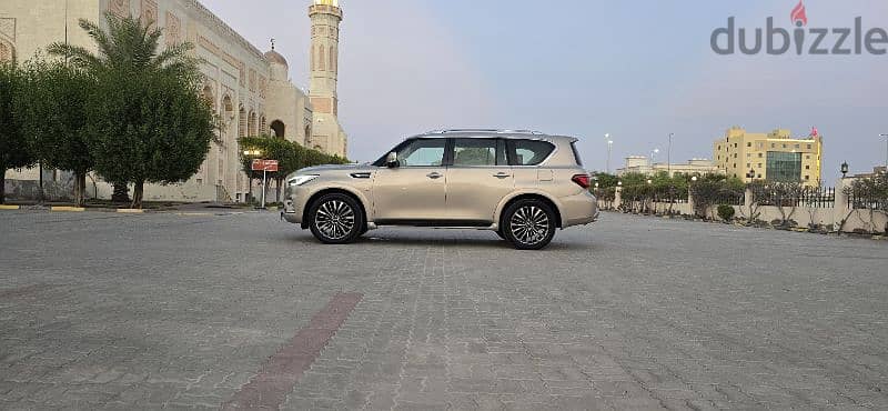 إنفينيتي QX80 خليجي  بدون حوادث ولاصبغ سيرفس وكاله أعلى مواصفات 6