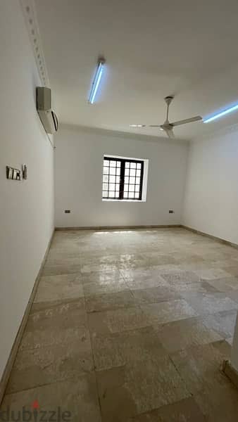 فيلا للايجار مدينة النهضة الخامسة 6bhk villa alamrat 5