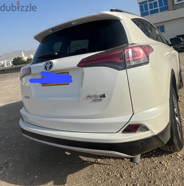 Toyota Rav 4 2016, Expat Driven 3