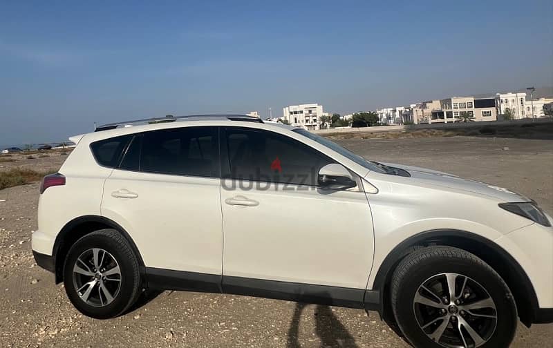 Toyota Rav 4 2016, Expat Driven 4