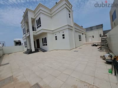 standalone  brand new personal  building house near zNassim park