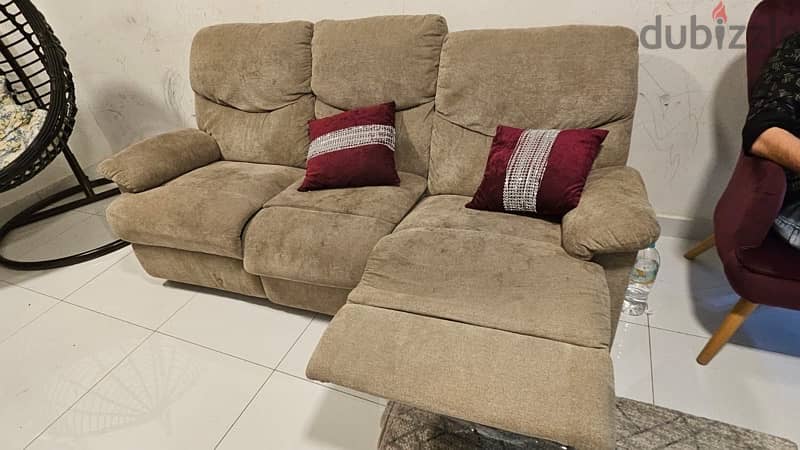 Recliner Sofa 0