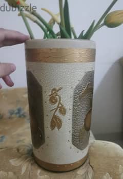 vase decor.